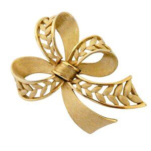 vtg Crown TRIFARI Textured bow brooch w cutout leaves